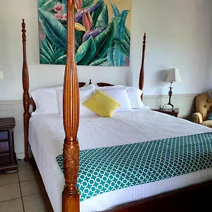 Hotel Boundless Bliss, Nazareth